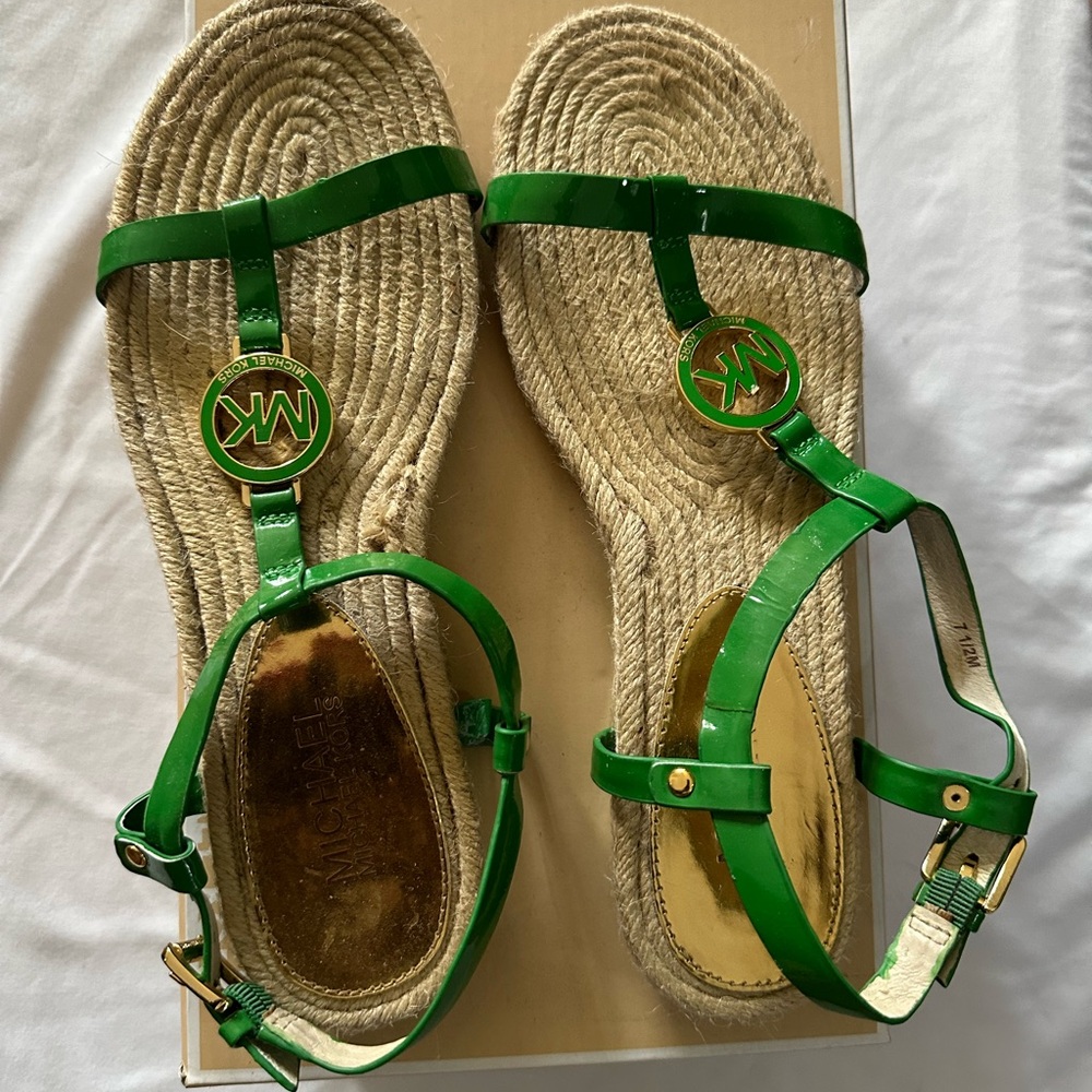 Michael Kors Palm Hope Sandal Sandals for Women Size 7.5M